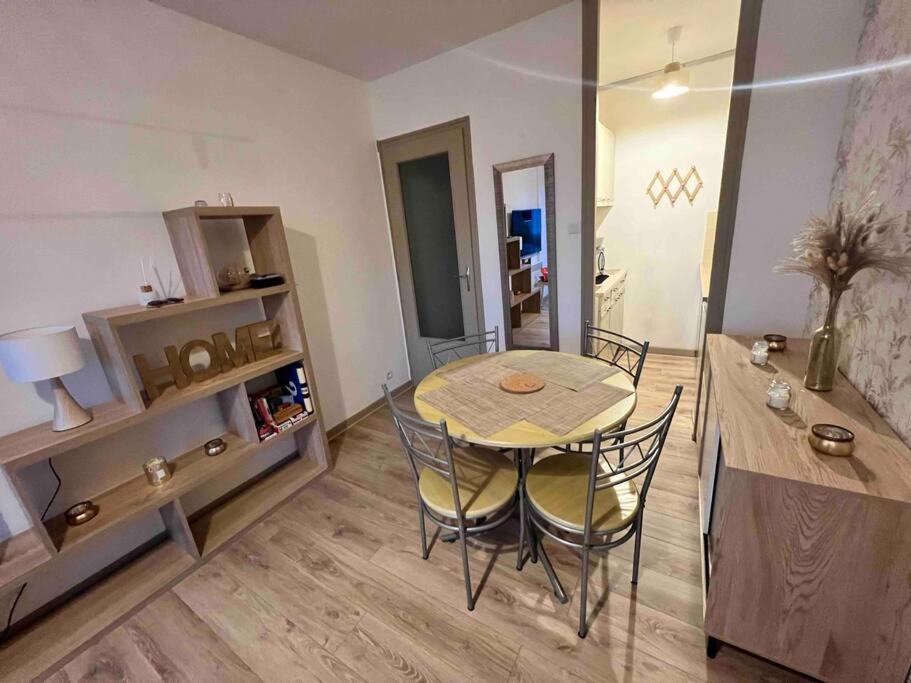 Appartement A 100 M De La Plage St Hilaire De Riez Les Becs 생 힐레르 드 리에 외부 사진